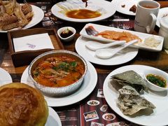 -四海一家自助餐(益田假日广场店)