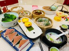 -麒麟山景大酒店岭南汇海鲜酒家(沙井店)