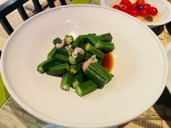 红葱头淋秋葵-桂满陇天书(南京德基旗舰店)