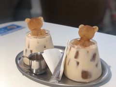 -露露家咖啡店