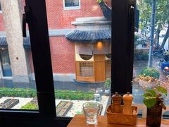 靠窗位-Money Shops(愚园路店)
