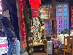 -老滇山寨•云南特色菜•地方菜•民族风情歌舞表演(金碧店)