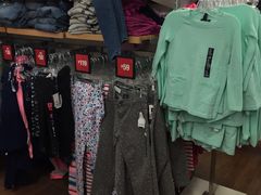 -GAP(王府井奥莱·香江小镇店)