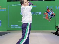 -翎秀服装模特