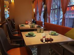 -耶里夏丽·丝路国际·新疆餐厅(浦东区东方路店)