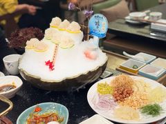 -得意咚瓜·顺德鱼生·冬瓜火锅(深圳首店)