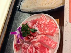 -三人行骨头王火锅(长寿店)