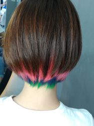-变画·发型STUDIO