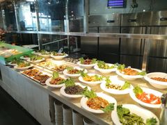 自助取餐区-汉丽轩韩式自助烤肉(大学城龙湖U城天街A馆店)