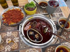 -顶上头·螺蛳火锅(五一新村店)