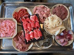 -九尺赵老四鲜鹅肠火锅