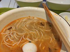 -丽丽三鲜螺蛳粉(田林路店)