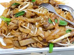 干炒牛河-深仔记茶餐厅(亚士厘道店)