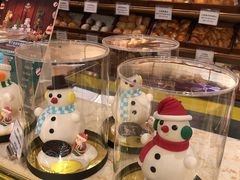 面包甜点陈列柜-老佛爷饼店