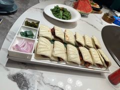 -老周家酱卤猪蹄私房菜(克拉玛依西街店)
