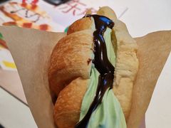 抹茶心冻角-麦当劳(中山公园龙之梦店)