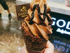 黑巧软冰-GODIVA(美罗城店)