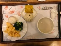 -莉泽月子中心(鹅潭汇店)