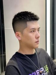 -MRMODE时尚先生美发沙龙