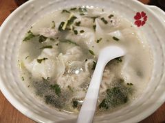 骨汤虾肉馄饨-阳阳中国饭(北京荟聚店)