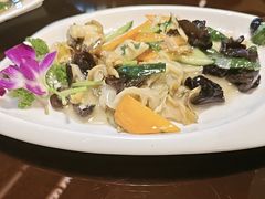 -喜乐餐厅•灯笼虾球首创者•本地小海鲜(二马路店)