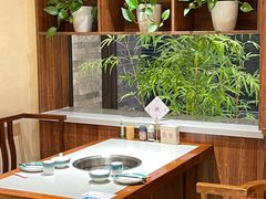 -四点金粥底火锅(沂州里店)