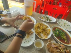 -红月湾海鲜饭店•沙滩海景(双月湾店)