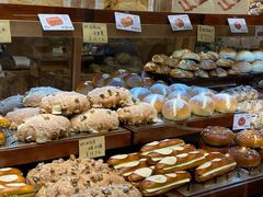 -小飞象面包公社(珠江路金鹰店)