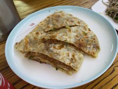 -溢心园香河肉饼总店