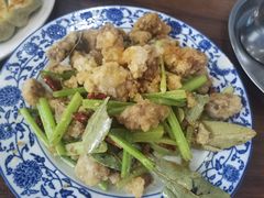 -老长江路灌汤包(天津路总店)