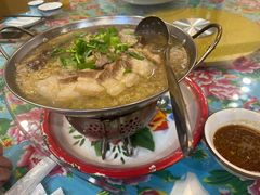 杀猪菜-闯关东东北农家菜(崂山石老人店)