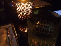 -饮湖威士忌鸡尾酒吧