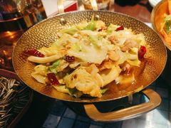 -川流不息·地道川菜·小龙虾(新松江路店)