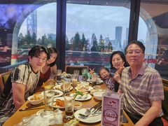-东方明珠·可口可乐欢乐餐厅