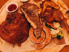 巴伐利亚利亚传统烤猪肘-蓝枪鱼西餐厅(锦华店)