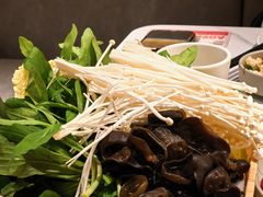 -左庭右院鲜牛肉火锅(七宝领展广场店)