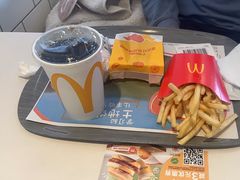-麦当劳(保利若比邻店)
