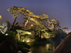 -罗红摄影艺术馆