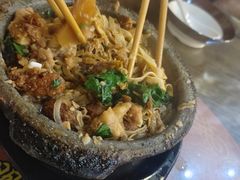 招牌砂锅烩菜-王明古法砂锅居(开化寺店)