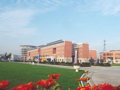 -浙江万里学院(钱湖校区)