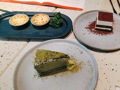 -必胜客(WOW中心城店)