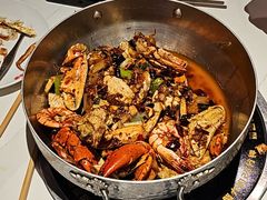 -七欣天香辣蟹火锅(闵行浦江欢乐颂店)
