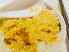 -魏铭鱼头捞饭(晋阳路店)