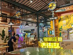 -大食代美食广场(上海中心店)