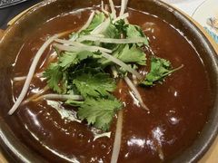 -鱼翅楼·津派砂锅鱼翅(水上公园店)