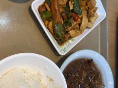 -老乡鸡(西岸凤巢店)