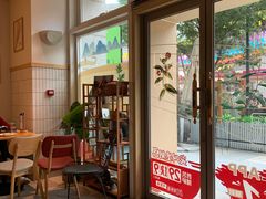 -必胜客(WOW昙华林店)