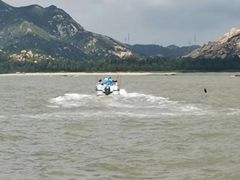 -那琴半岛地质海洋公园