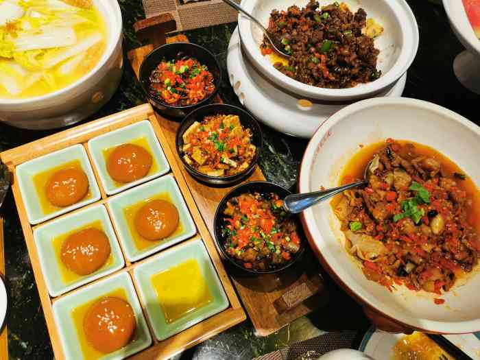 宴长沙(正荣财富店)-"来长沙培训住在望城区的酒店里,这家店离我.