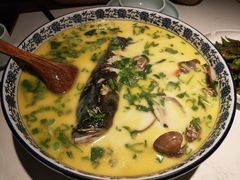 八珍千岛湖胖头鱼-卯时·龙光雅宴·精致锡帮菜(惠山古镇店)